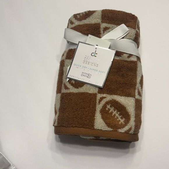 Deborah Connolly Designs Quick Dry Super Soft Set of 2 Football Hand Towles - Picture 1 of 4